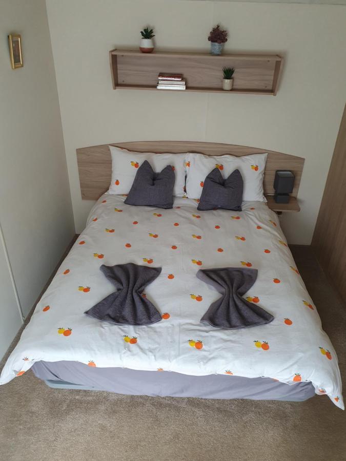 Billing Aquadrome Hotel Northampton Luaran gambar